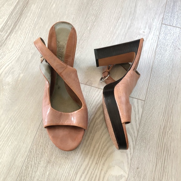 Kenneth Cole Peach Leather Slingback Open Toe Platform Wood Heels - Picture 8 of 16